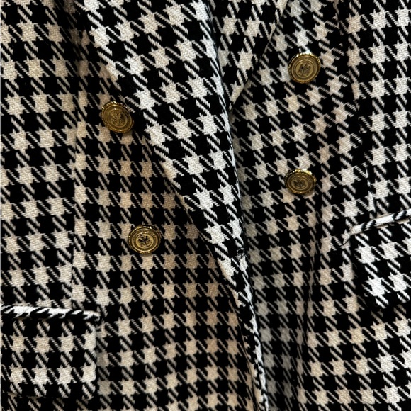 Zara Blazer - Picture 2 of 3